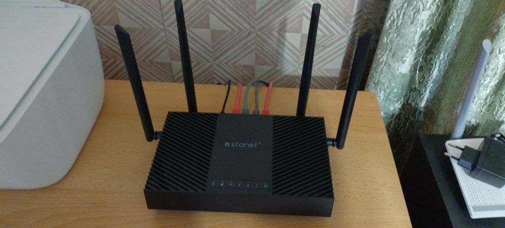 Двубандов гигабитов рутер Netis N6T AX1800, TR069, TR181