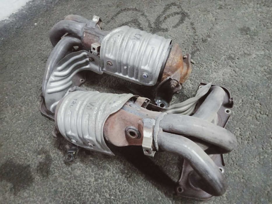 Оригинальный катализатор от Toyota Camry 40 45 2AZ-FE 2.4