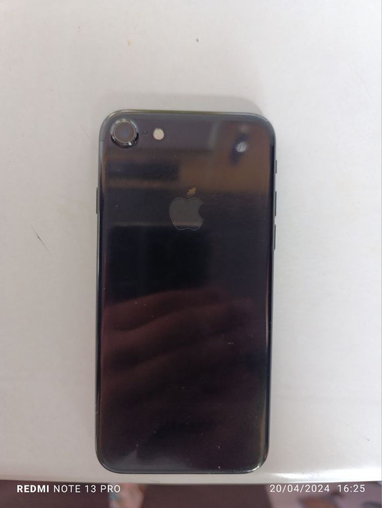 iphone7 jet black 128gb