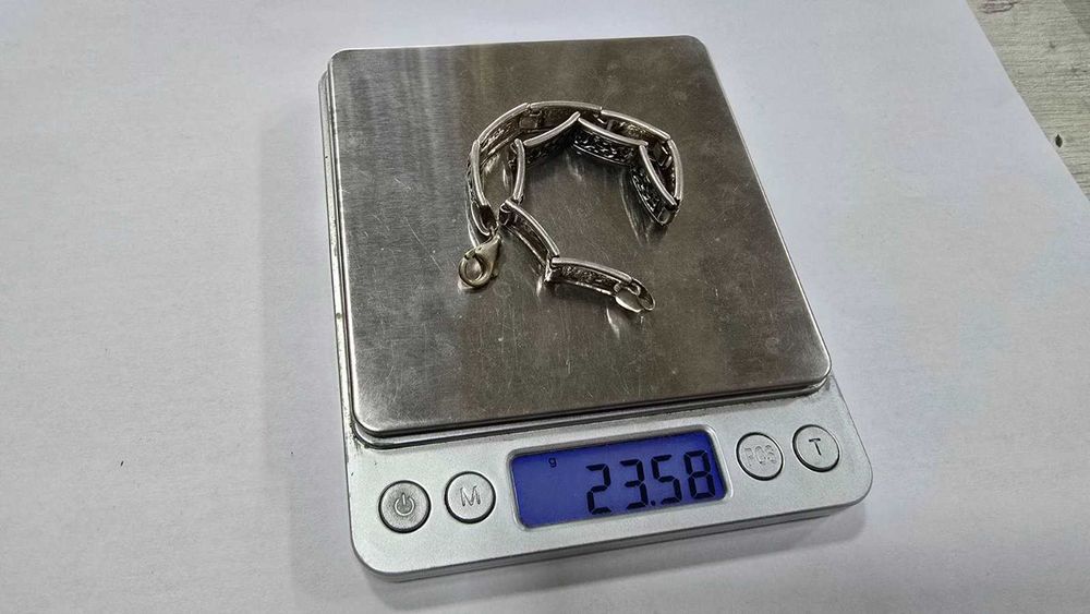 Сребърна гривна  925