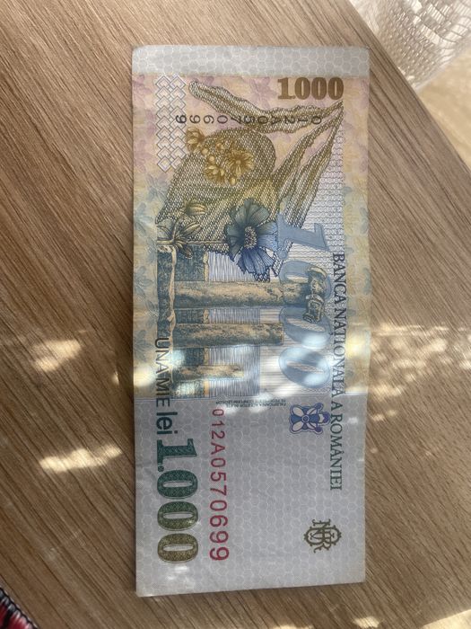 Bacnota de 1.000 lei veche din 1989