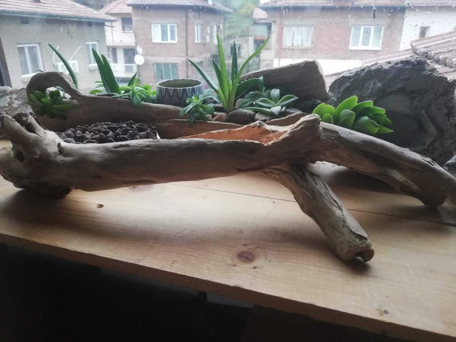 Ръчни дървени саксии