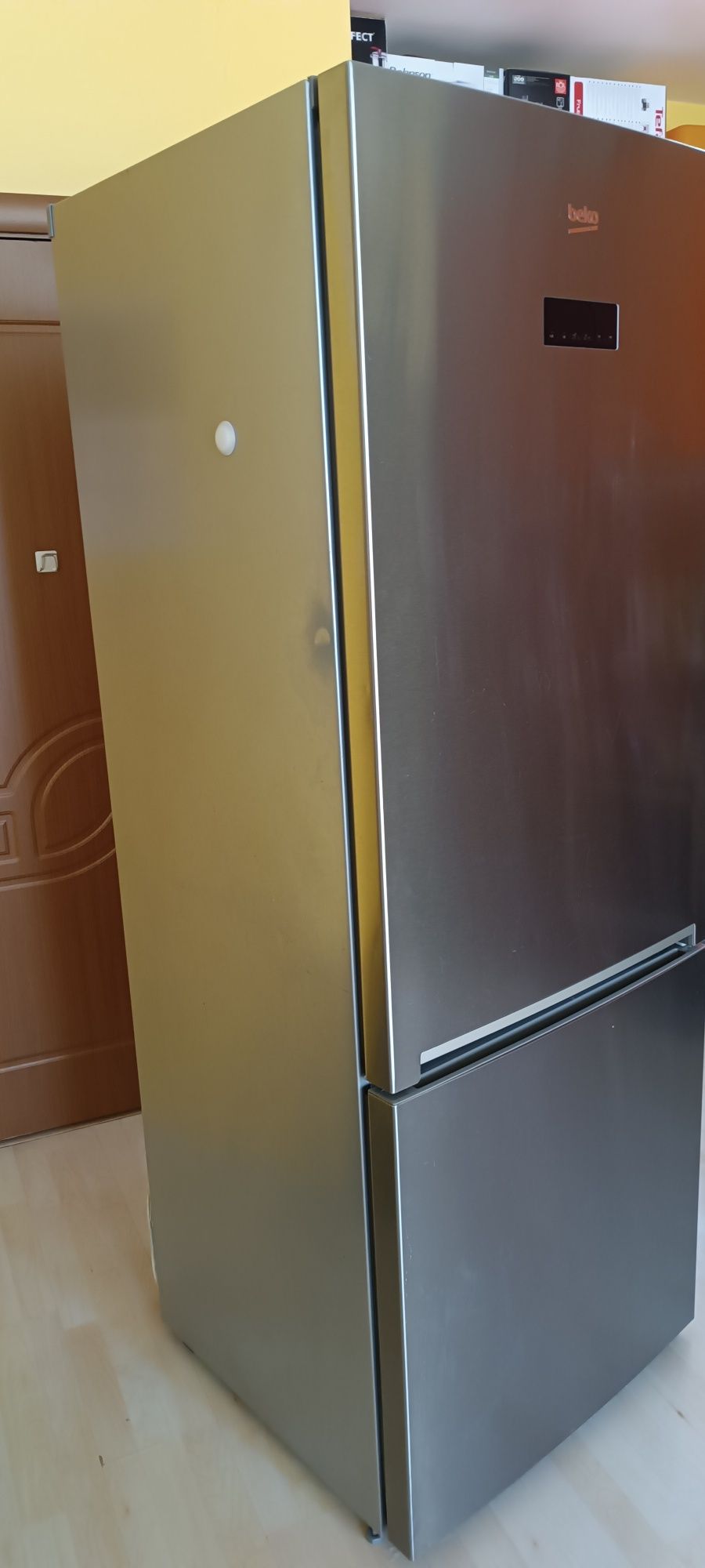 Хладилник beco K70520NE
