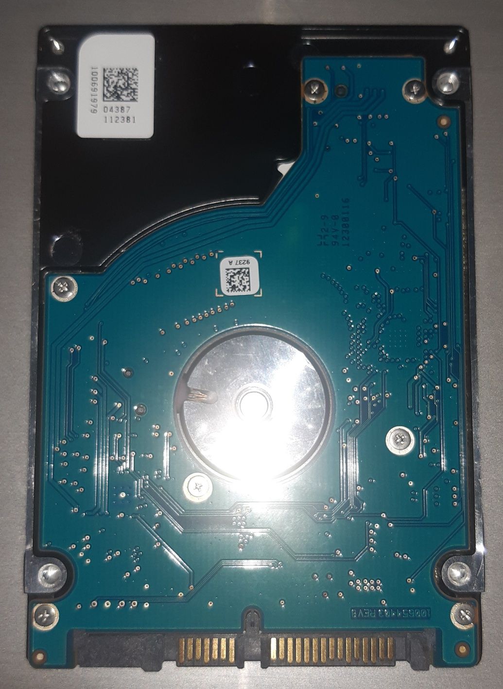 Hdd hard-disk laptop subtire Seagate Momentus Thin sata 320gb