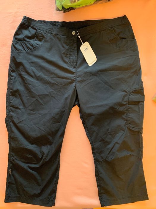 Pantaloni scurți bermude Joy Sportswear mărimea 48