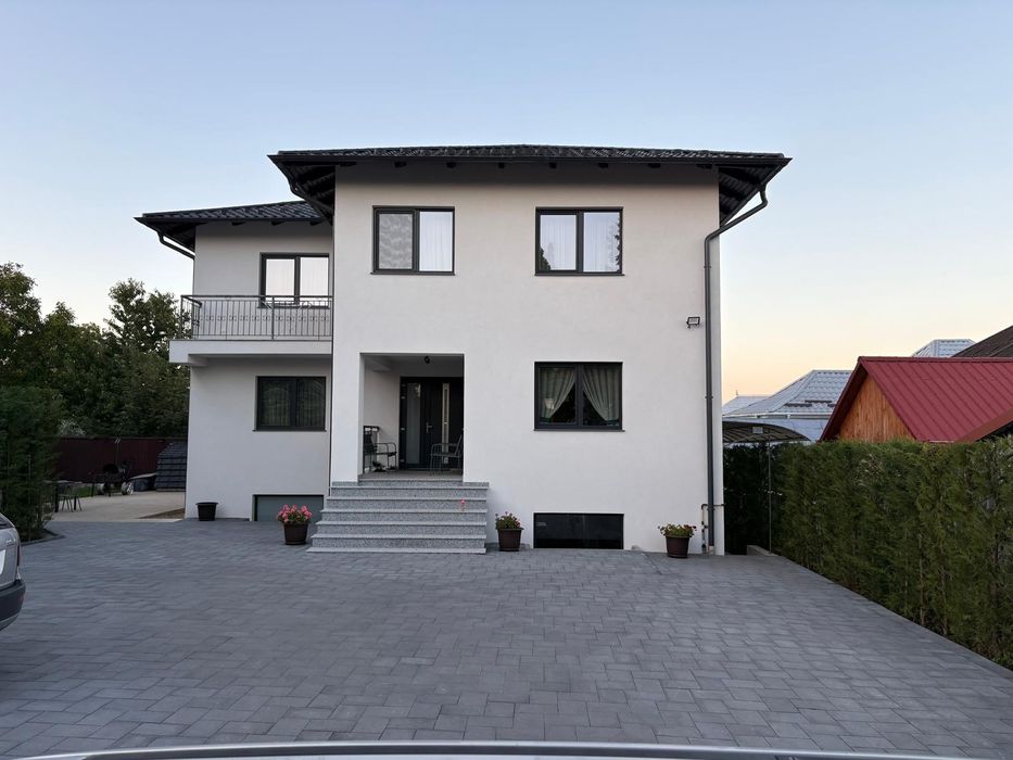 Casa/Vila zona centrala