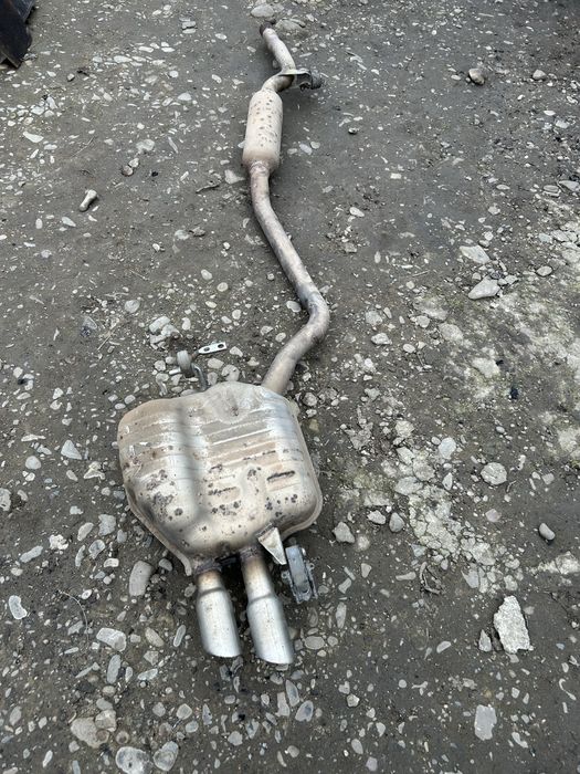 Dezmemebrez audi a4 b8