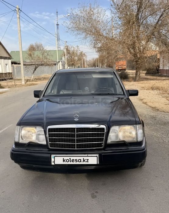 Mercedes Benz E220