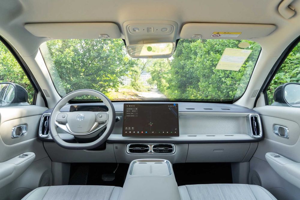 Yangi LEAPMOTOR B10 2025 rasmiy dilerdan