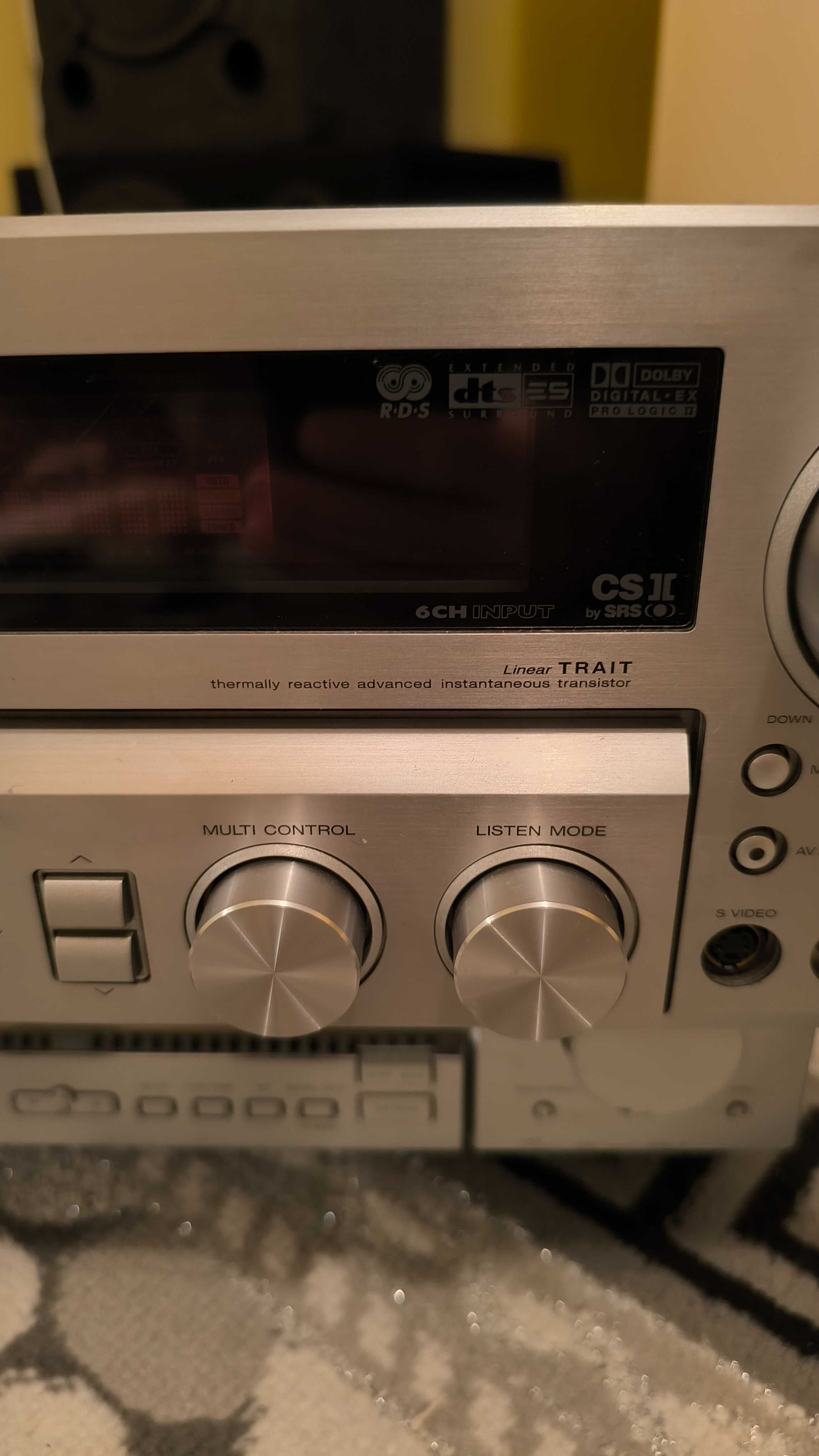 Kenwood Receiver (Усилвател)