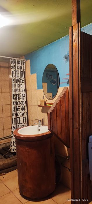 Teren intravilan 1180 mp + cabana de lemn Dealul Vatman  de vanzare