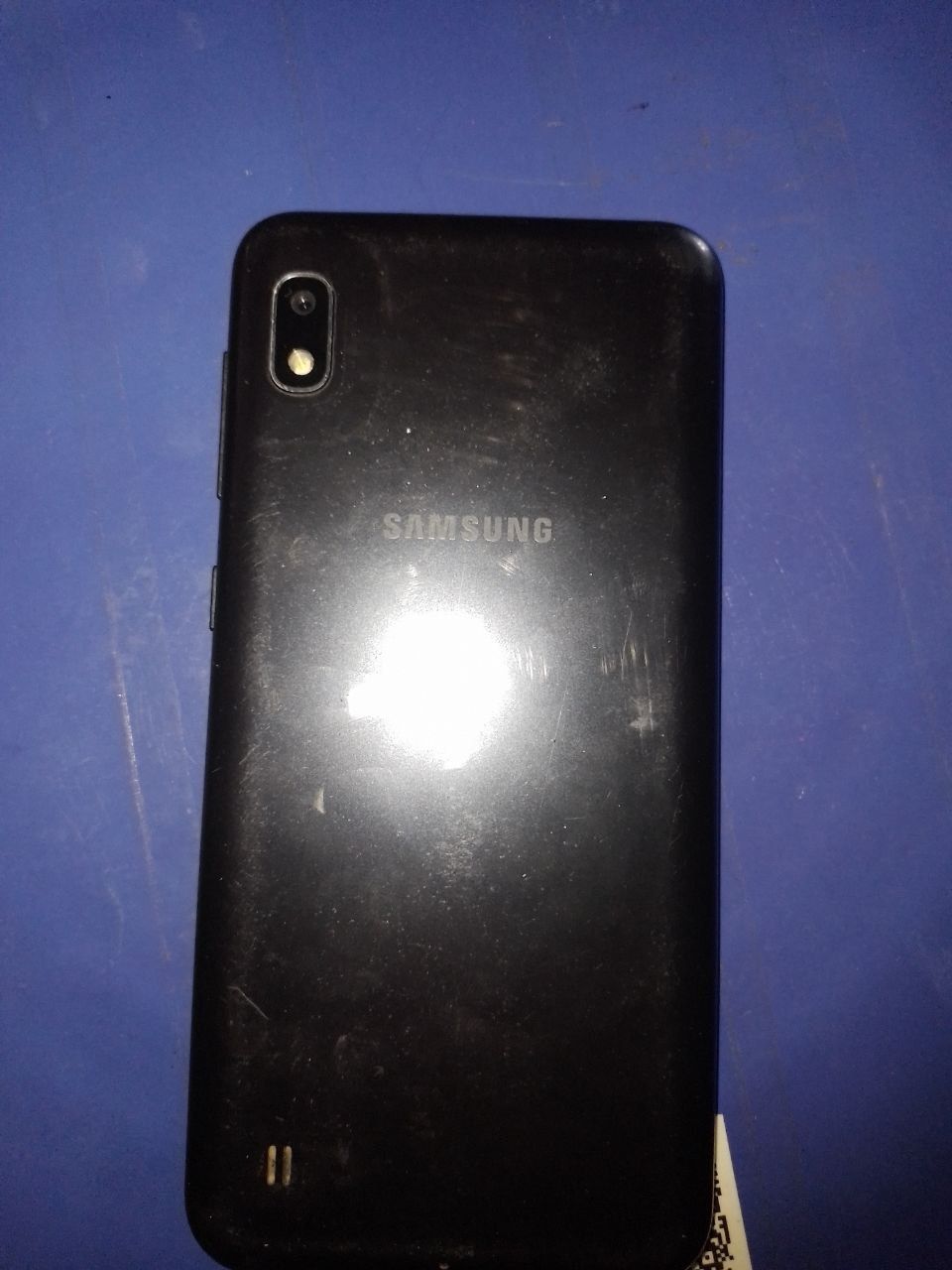 Samsung A10 xolati zur