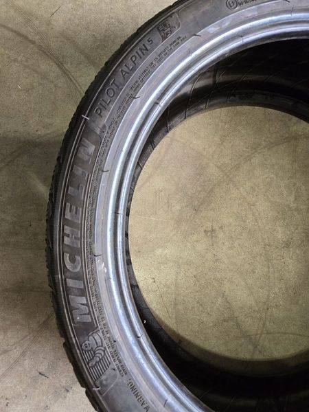 235/40/19 MICHELIN 2бр
