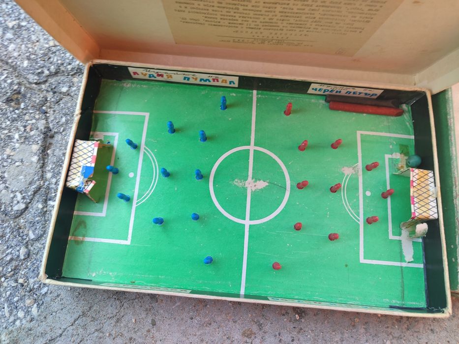 3 бр ретро детски игри и модели на самолети и хеликоптери