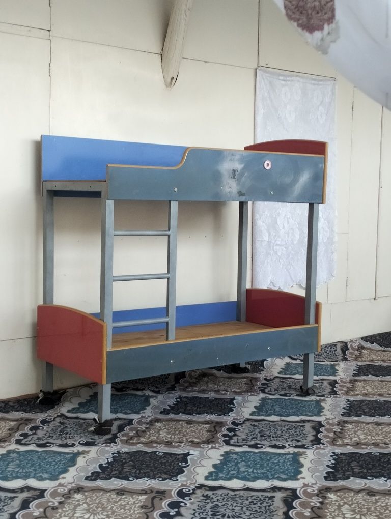 Bolalar uchun Mebel