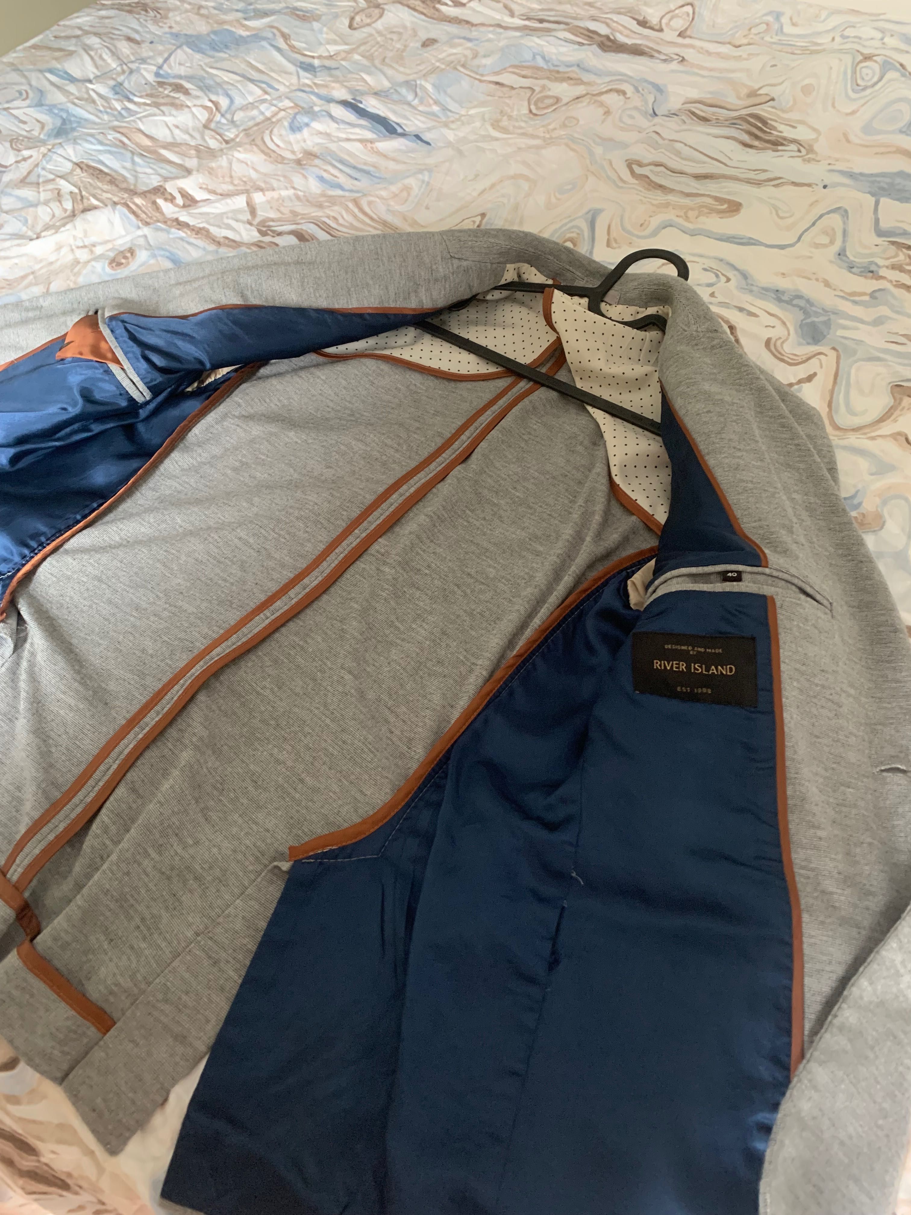 Елегантно сиво сако river island