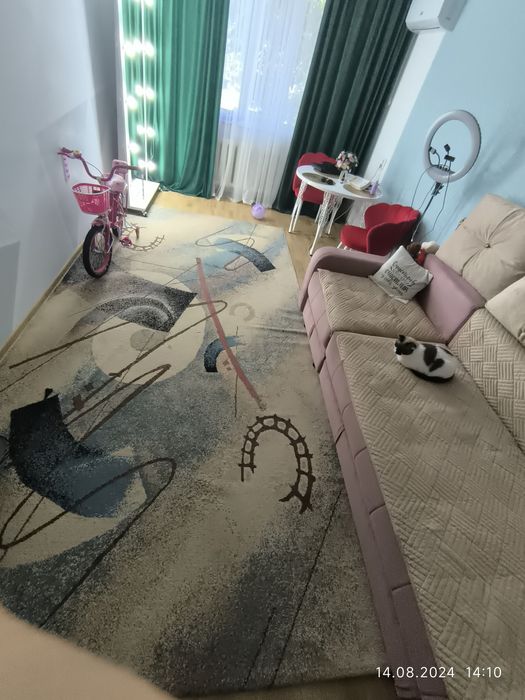 Продам толстый турецкий  ковер 2*4