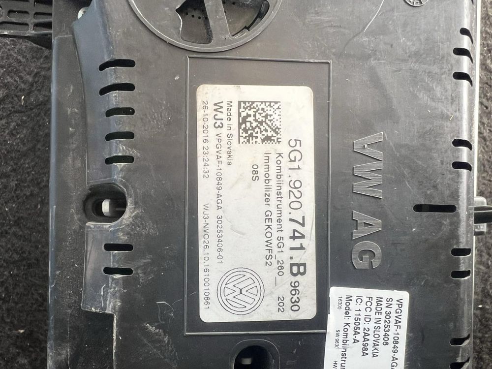 Километражно табло стрелки Vw Golf 7 5g1920741 B дизел Голф 7