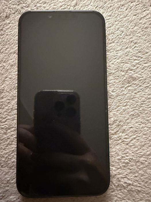 Iphone 16e, като нов на 100% батерия