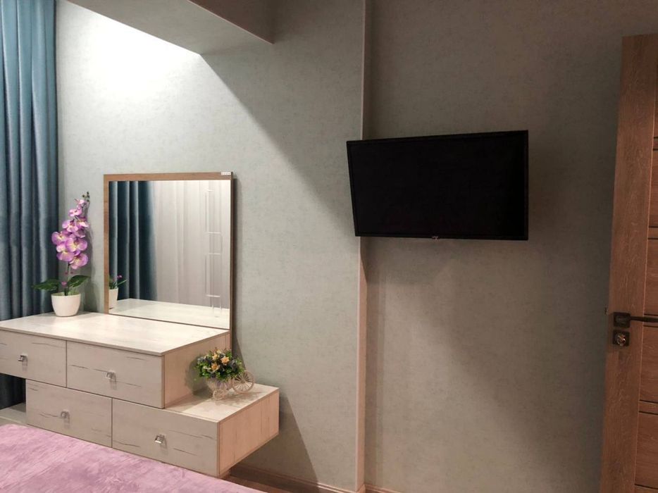 Продается 1в2 ком квартира на ЦУМе, ор-р: Туркменское посольство, 45м²