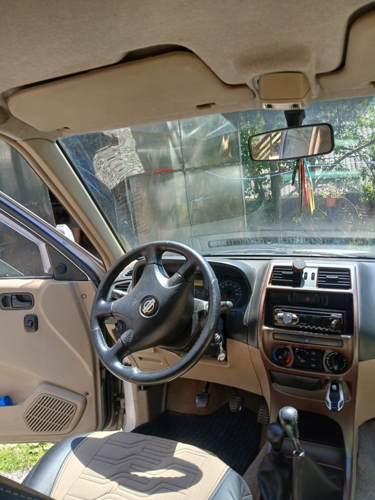 Vând nissan terano 2