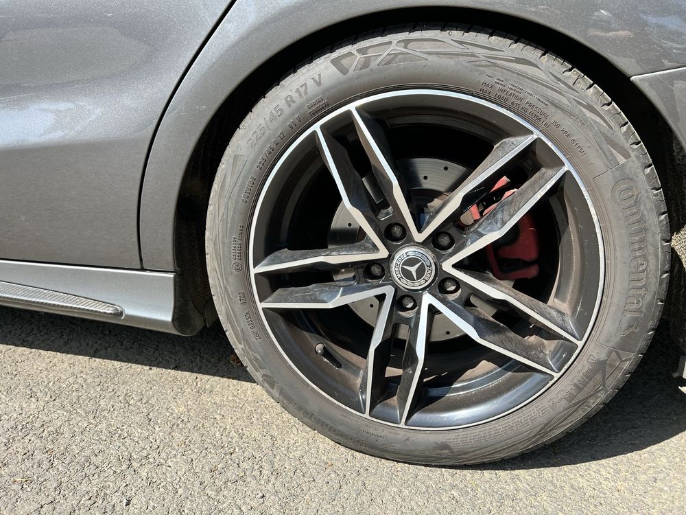 Mercedes Benz CLA 250 AMG 211 CP Benzina