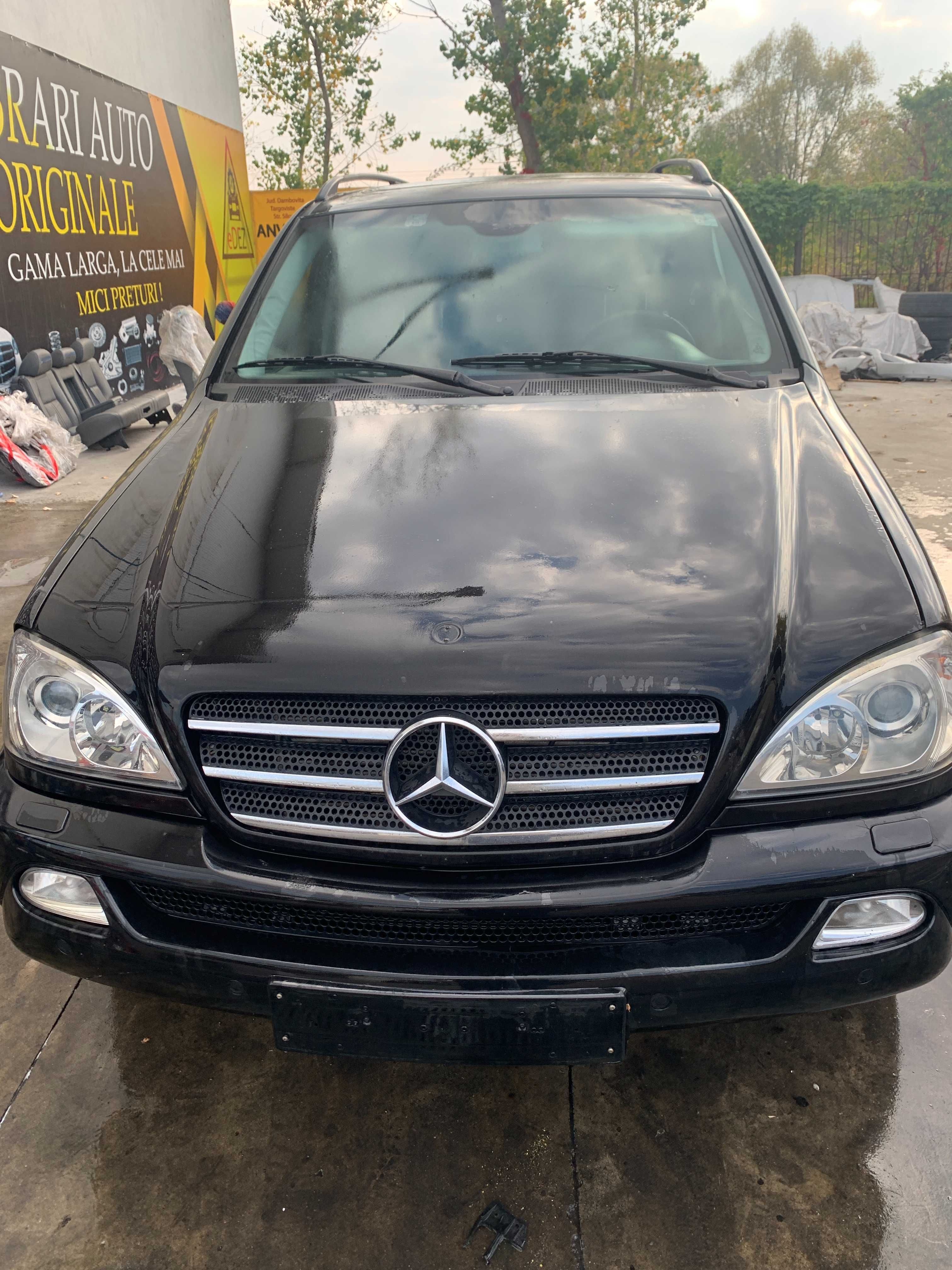 Dezmembrez mercedes ML 2.7 d w163 FACELIFT/bara fata ml/far ml w163/