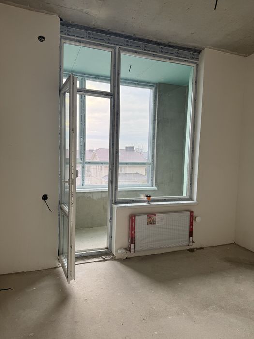 Продам окно и дверь