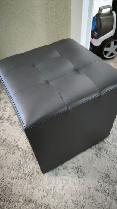 Пуфик для прихожей