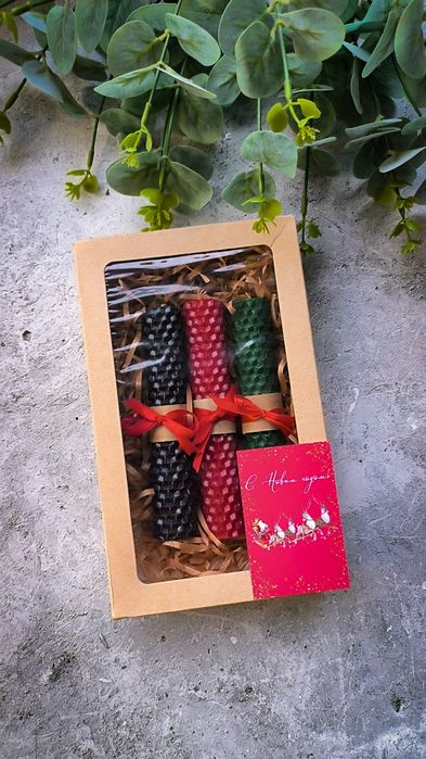 Набор свечей из вощины 
3 свечи 
Подарочная упаковка
В наличии
2000тг