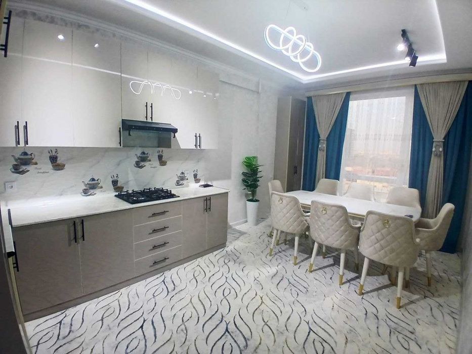 3х комнатная квартира на 5 этаже 51кв/м, в Самарканде