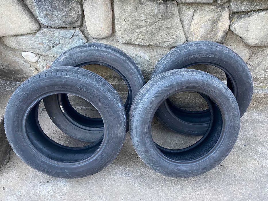 Anvelope second hand vara Michelin 185 60 R15 - 120 ron toate 4