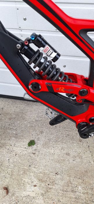 Vând Yt tues slopestyle sau schimb cu enduro