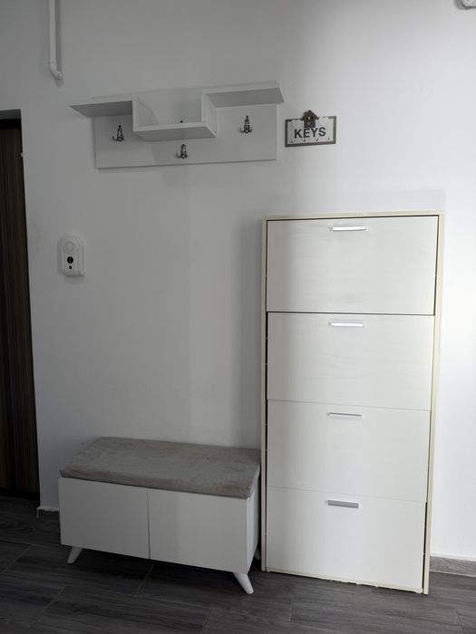 Mobilier Hol Pantofar + Cuier + Băncuță + Dulap rafturi