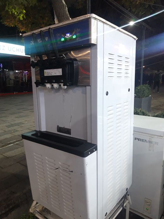 Srochna 220w. Muzqaymoq freezer sotiladi. 220w