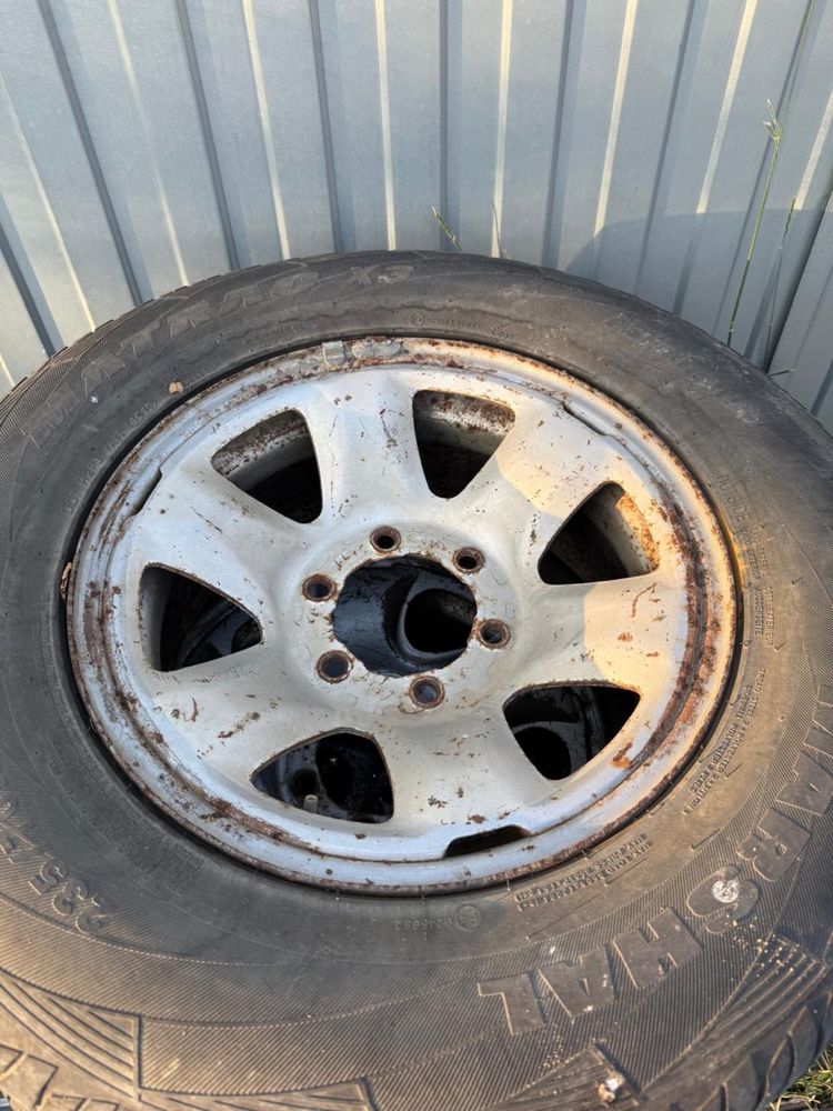 Диск hilux в хорошом состояний