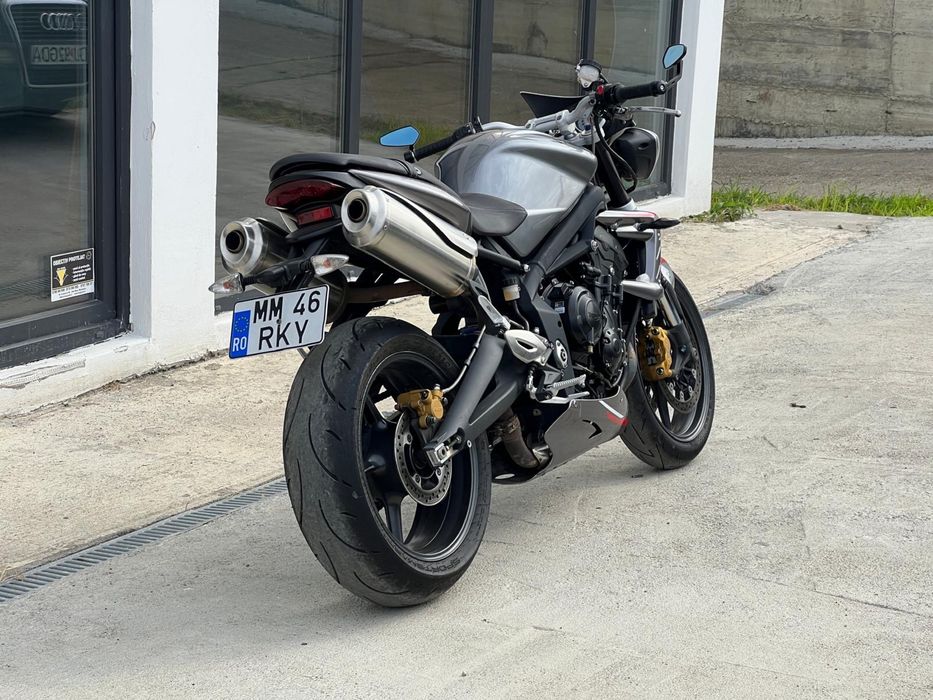 Triumph street triple 675 R 15840 km nu(honda,yamaha,kawasaki,suzuki)
