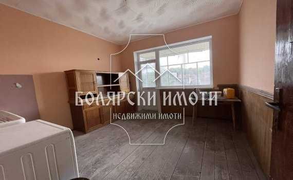 Продава се Многостаен апартамент в Павликени - 100 кв.м за 561 €/кв.м - Снимка #3