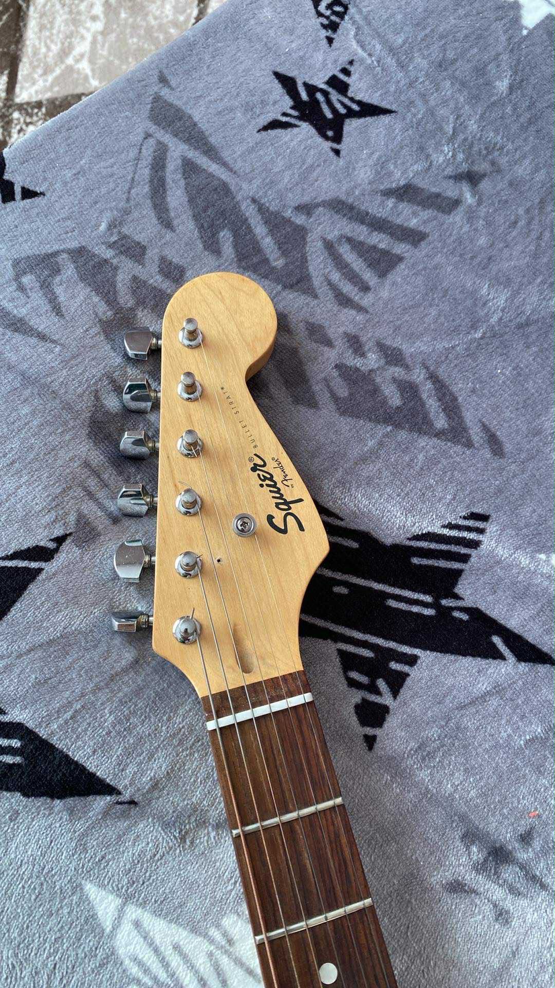 Squier Bullet Strat