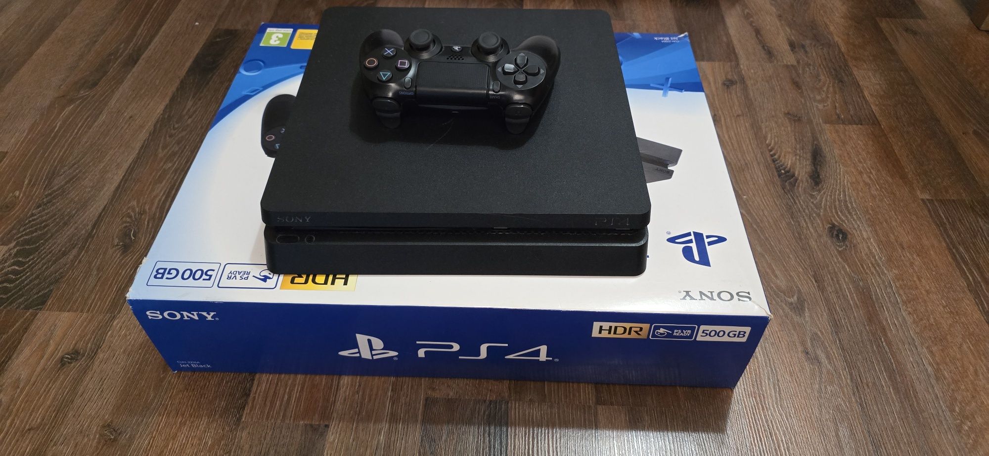 Конзола PS4 слим 500GB