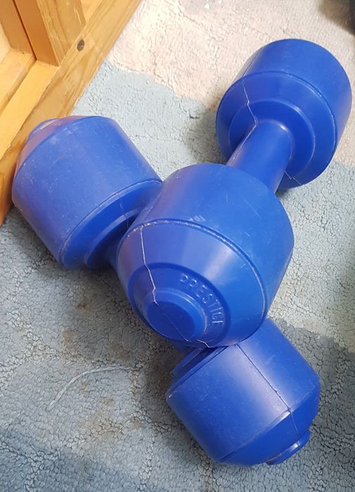 гатели 1/1 -1 кг; фитнес шар-3000тг
