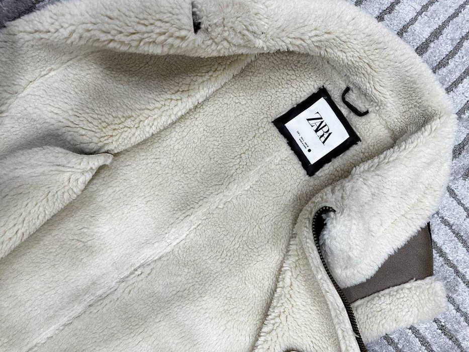 Одежда. Жилетка зимняя