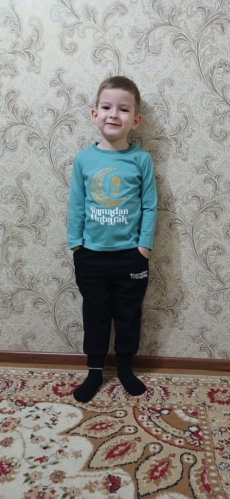 Комплект Рамадан Мубарак детский на 2_3_4 года ,