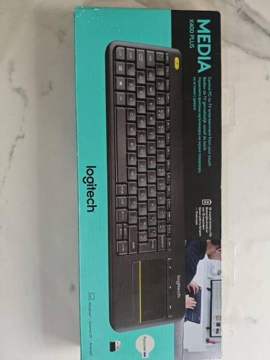 Продам клавиатуру Logitech k400plus
