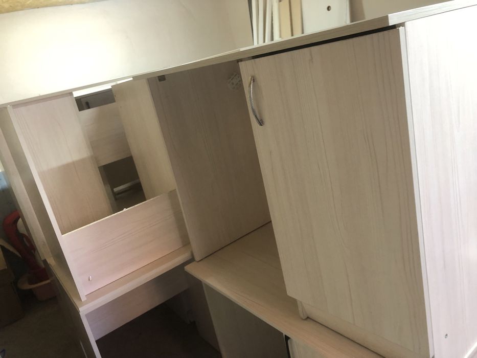 Столы компьютерные, для офиса , 18 штук столов