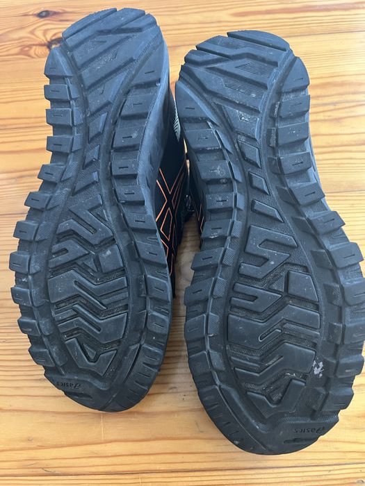 Маратонки Asics 37,5