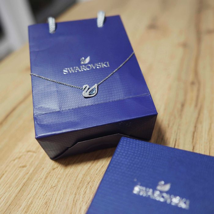 Колие Swarovski – модел “Лебед”