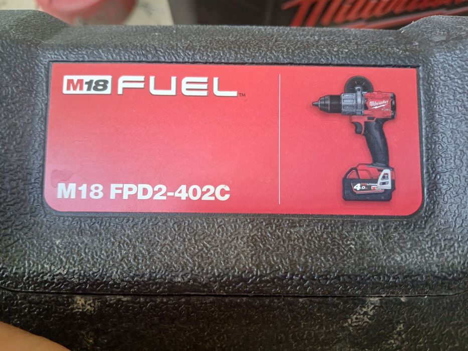 Cutie scule originală MILWAUKEE-și HILTI modele diferite-NOI și BOSCH