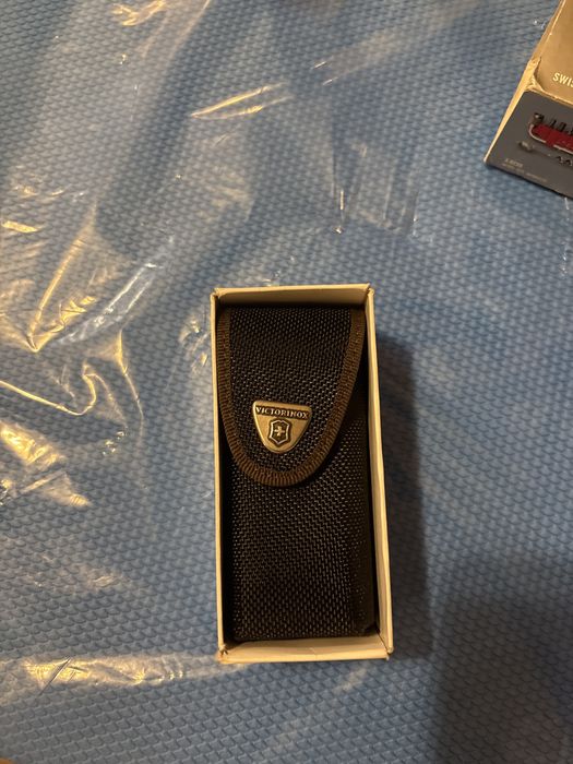 VICTORINOX cutit multifunctional