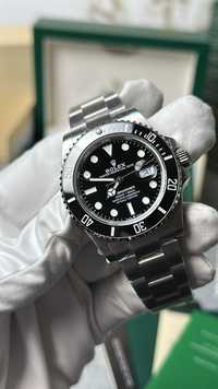 Rolex Submariner Black Dial Date 41mm - 2022 - 126610LN